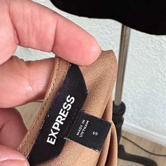 Express Capsule Wardrobe Top Cowl Neck Satin Brown Fairy Whismigoth Cami Small - Picture 3 of 8